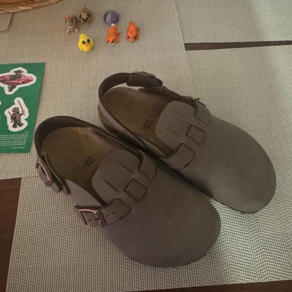 Kids Brown Sandals
